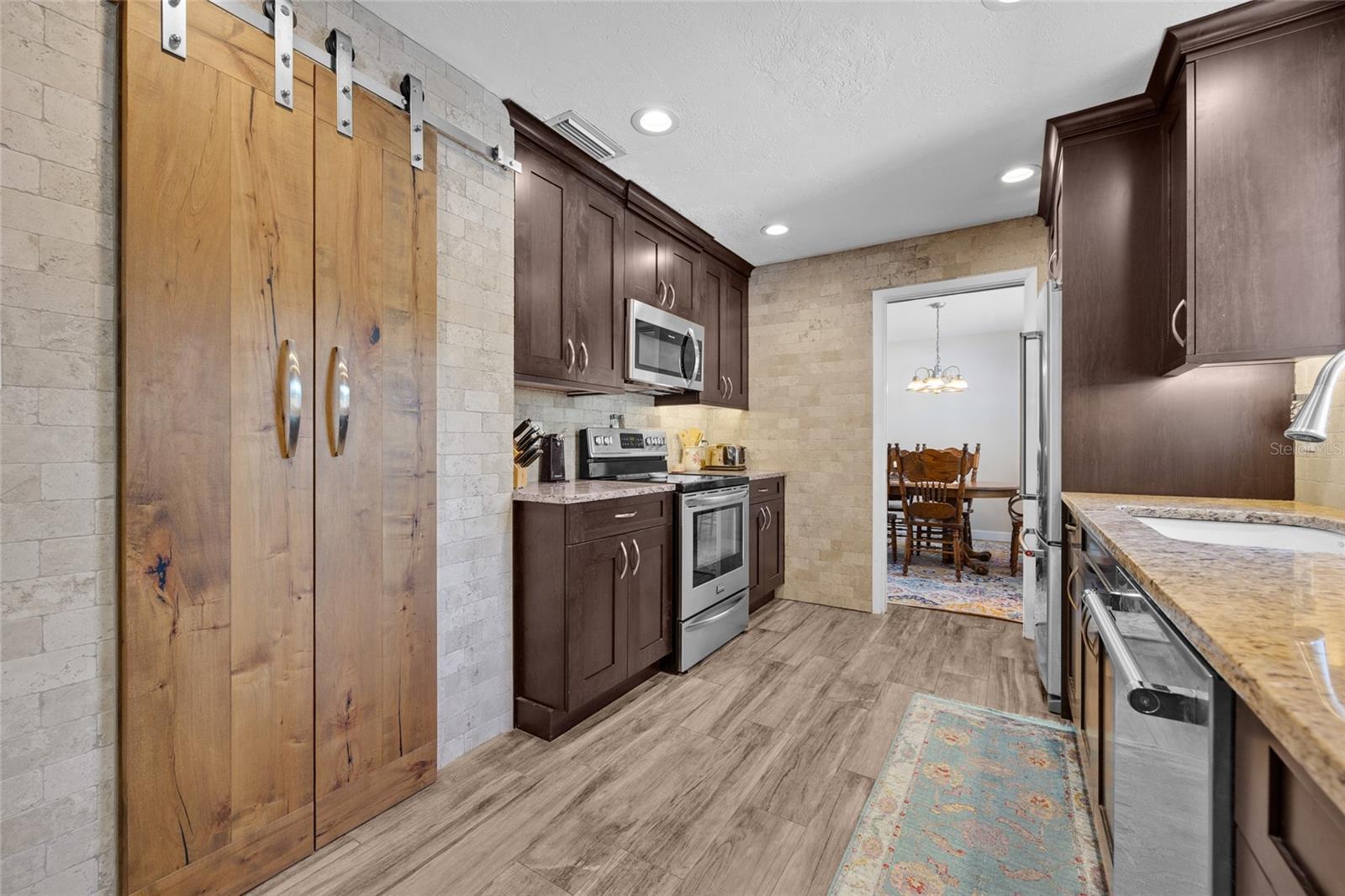 4400 NW 17TH PL