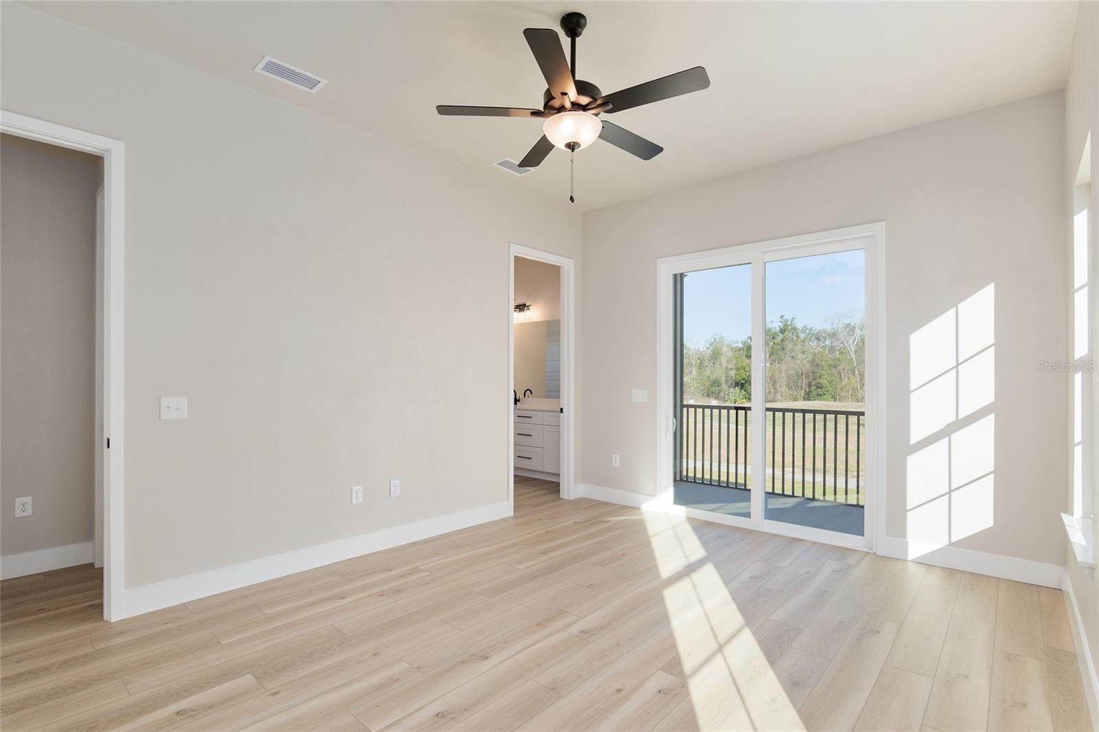 1041 NW 132ND BLVD