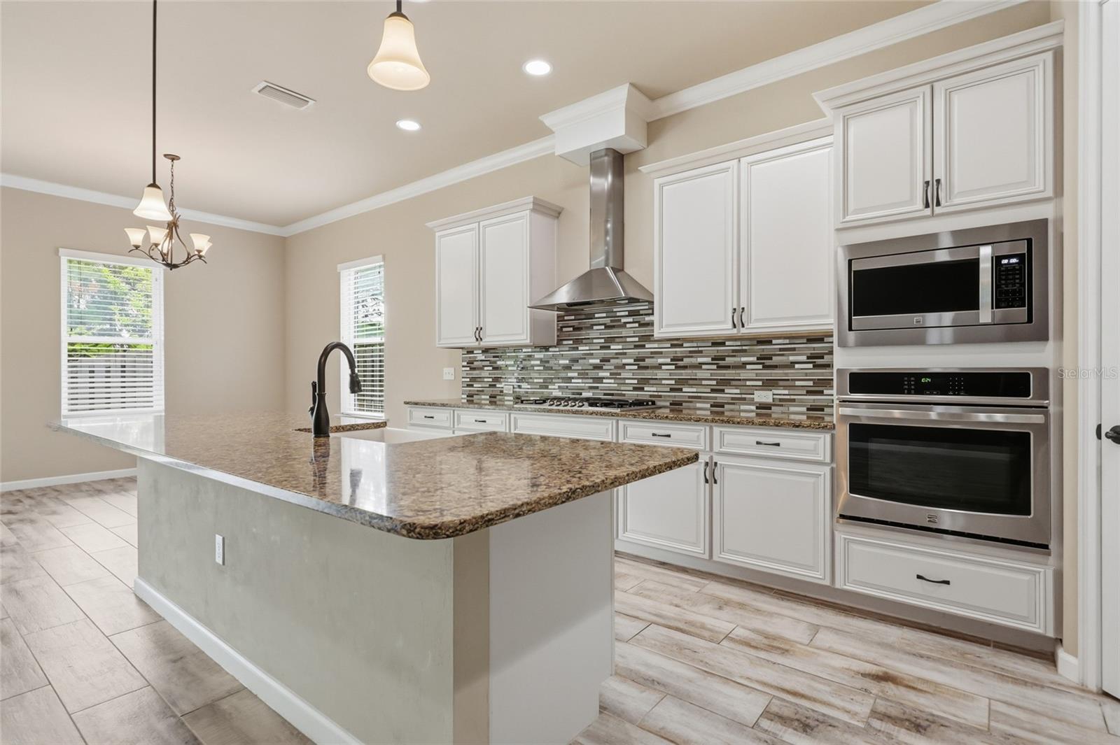 1061 NW 134TH DR