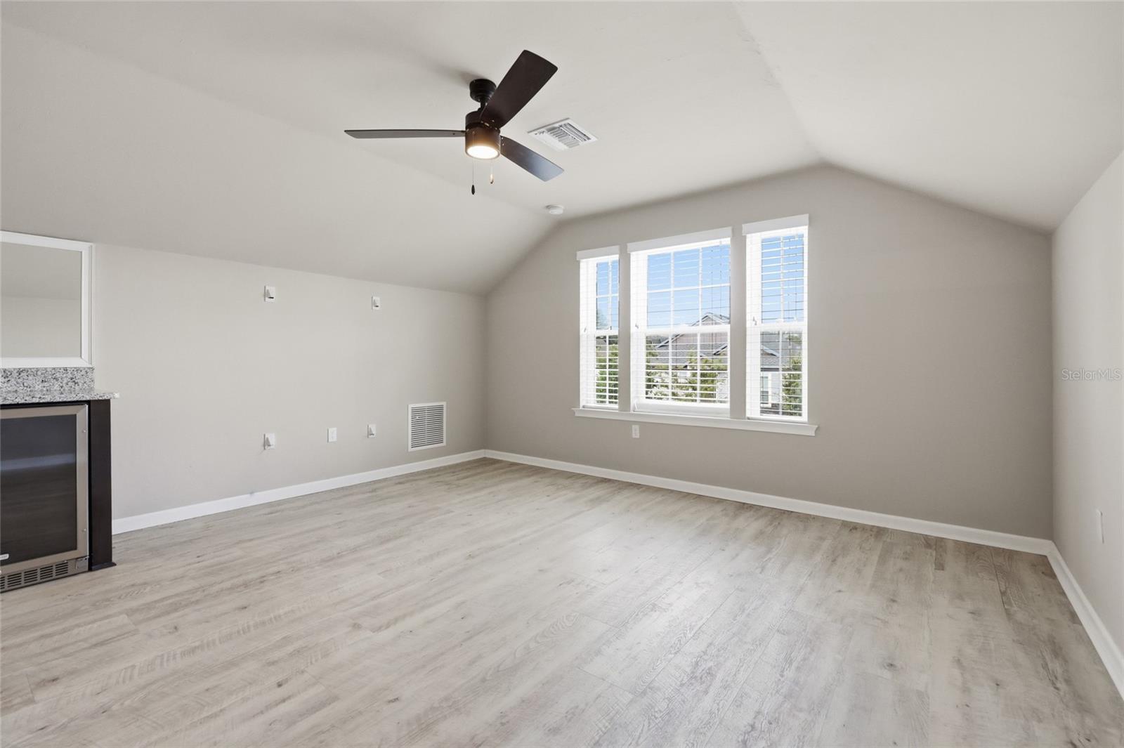 1061 NW 134TH DR