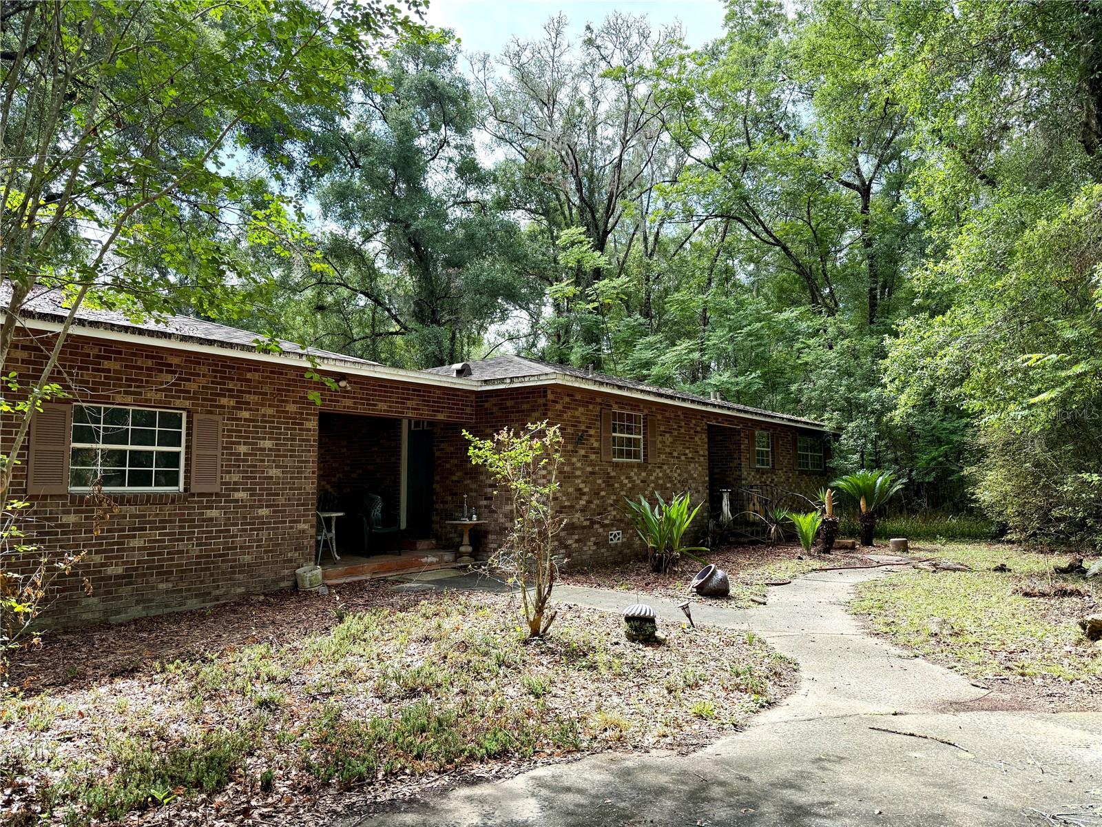 221 SW 138TH TER
