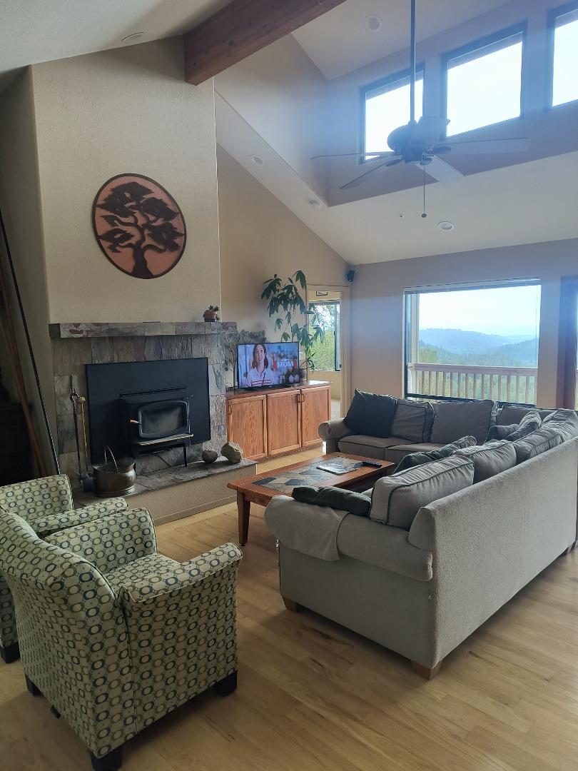 1380 Amaya Ridge Road