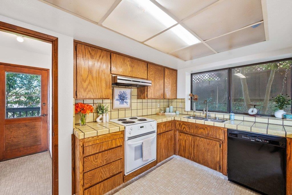 537 Santa Marguarita Drive