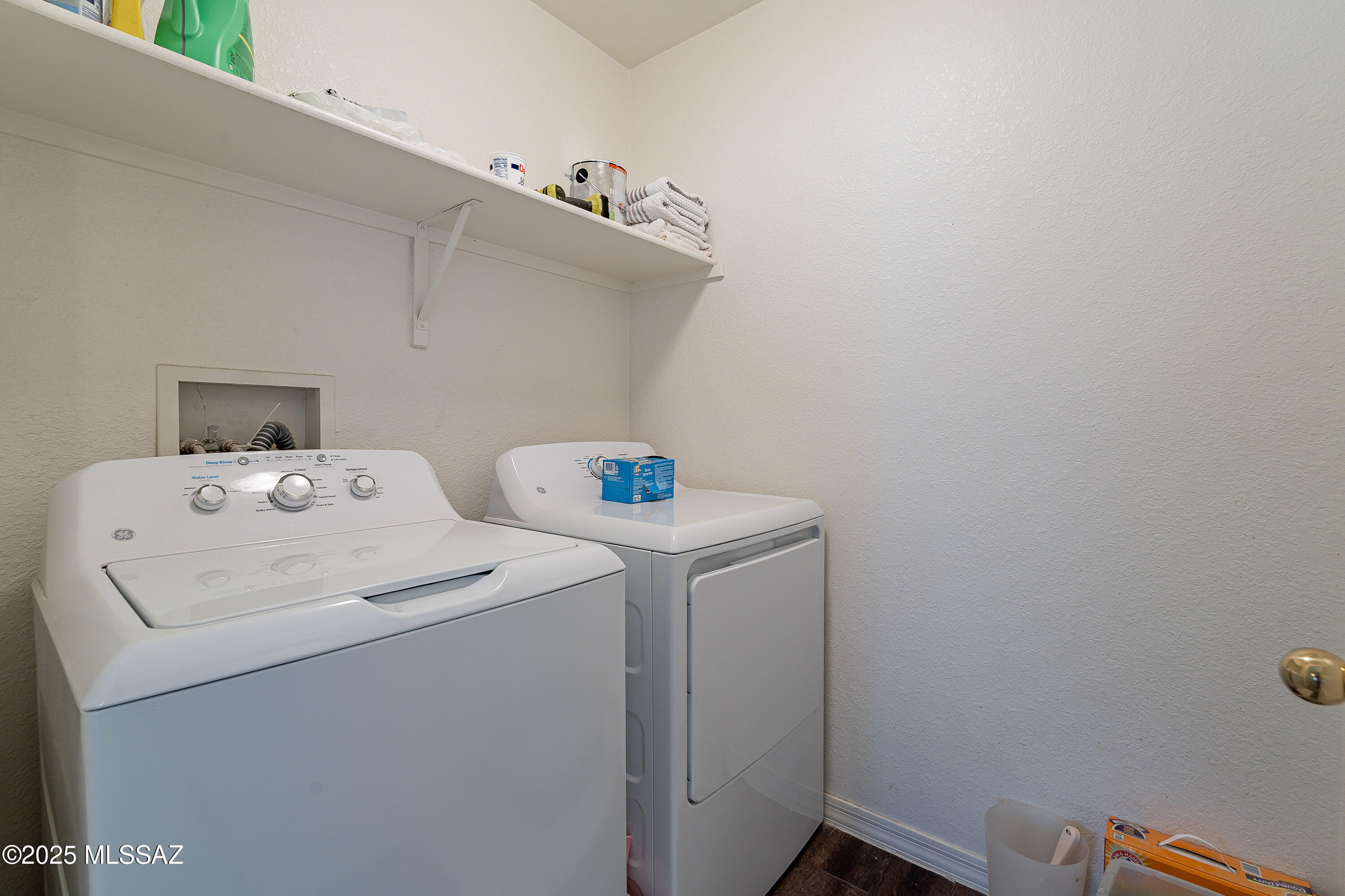 97 W Camino Rancho Palomas