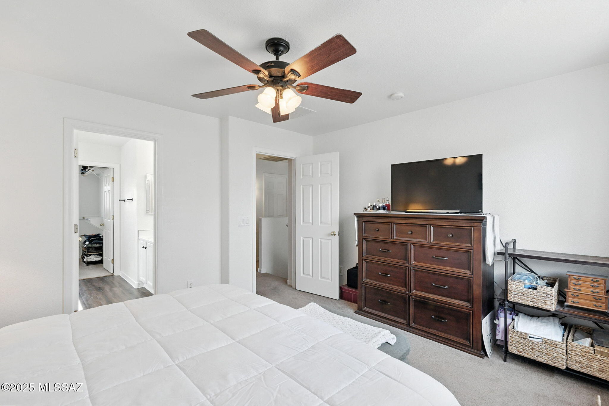 97 W Camino Rancho Palomas