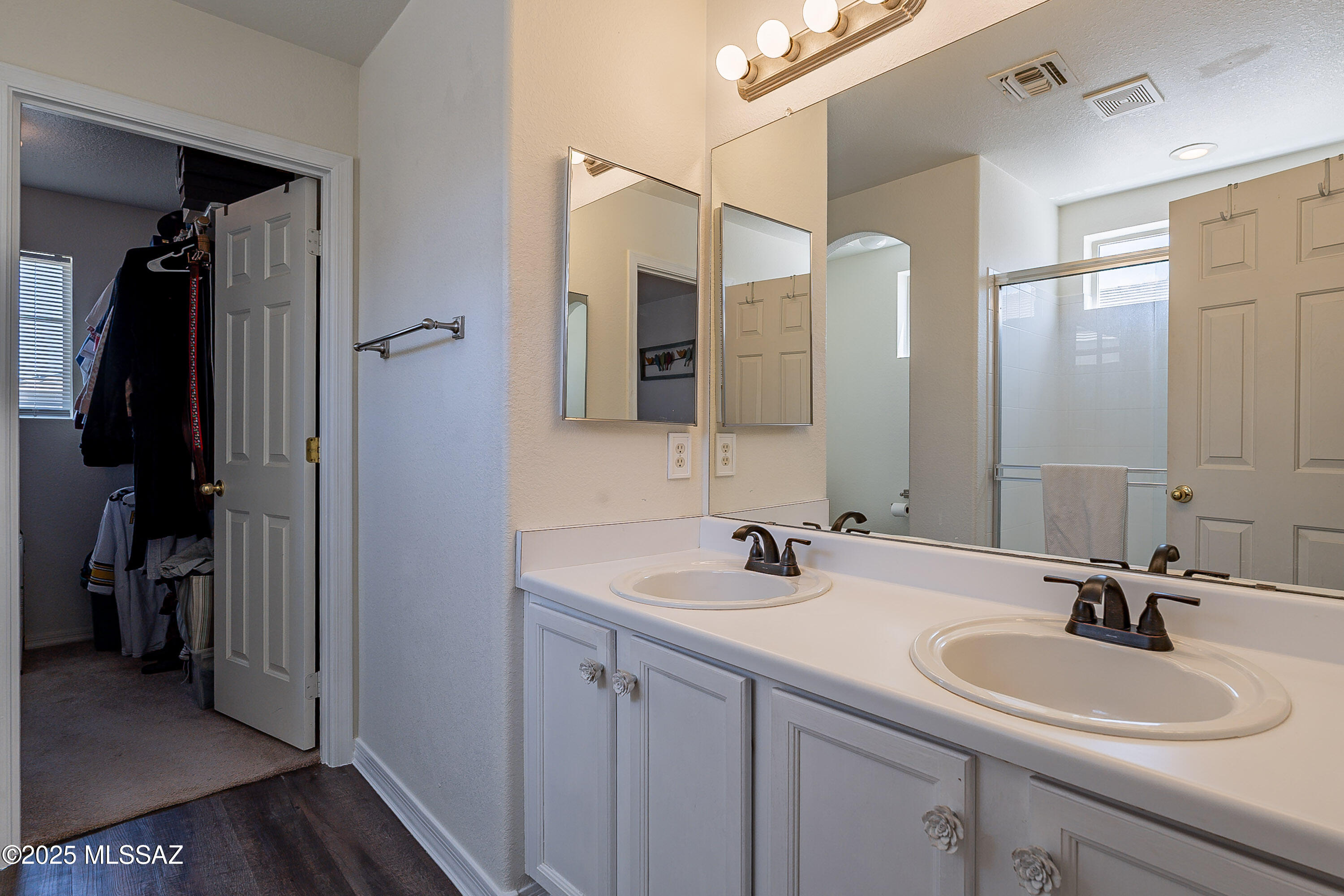 97 W Camino Rancho Palomas