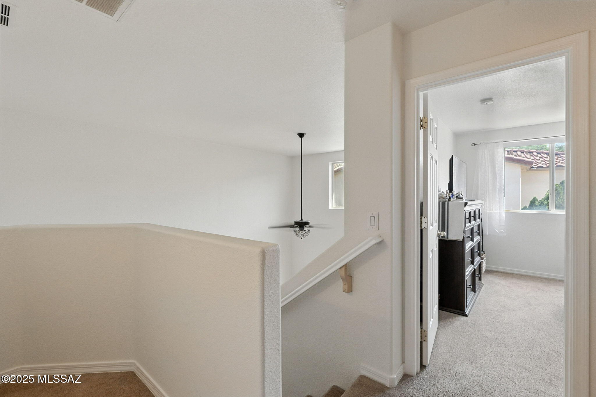 97 W Camino Rancho Palomas