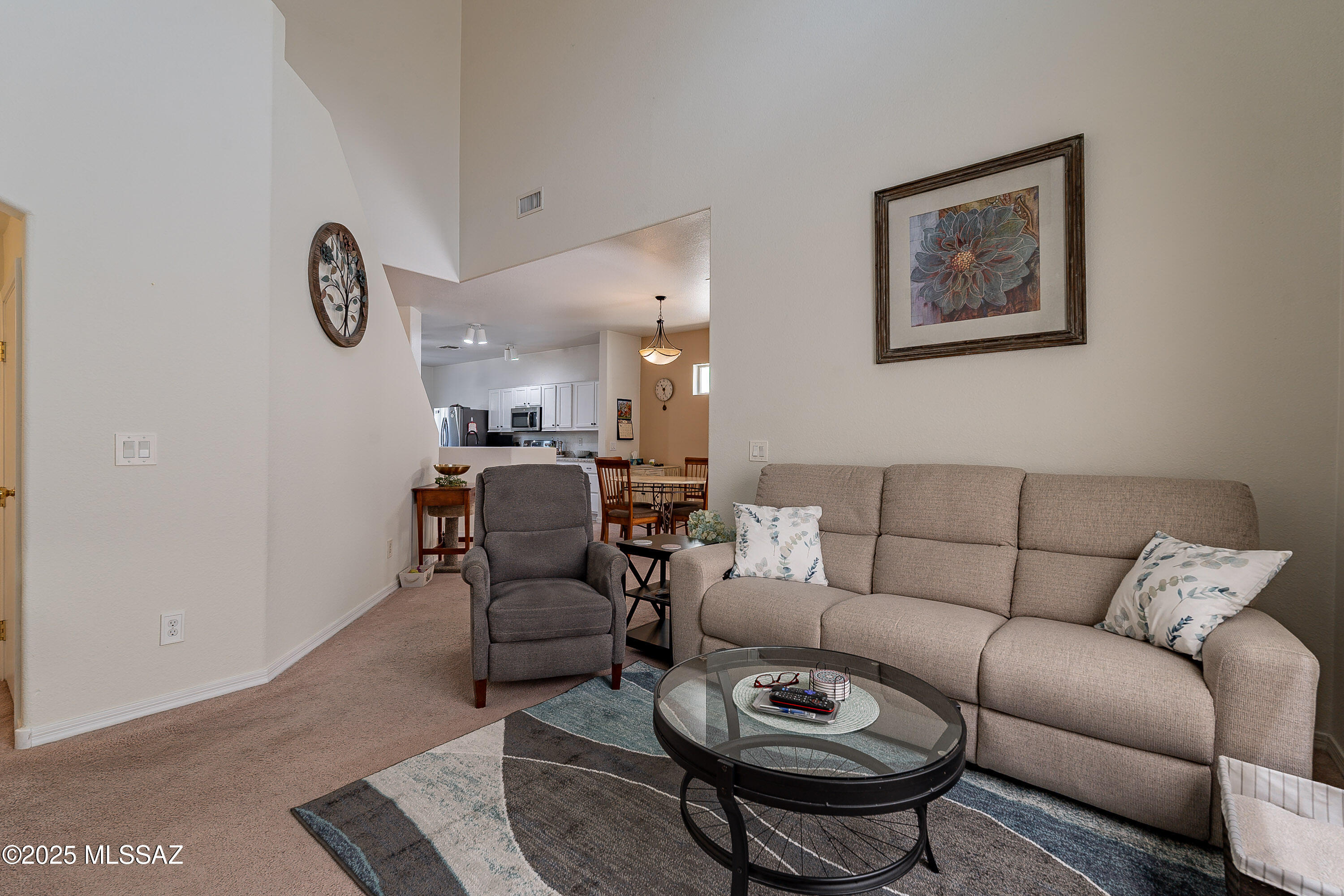97 W Camino Rancho Palomas