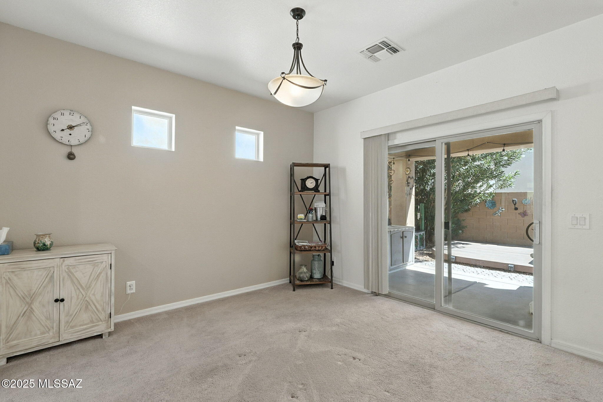 97 W Camino Rancho Palomas
