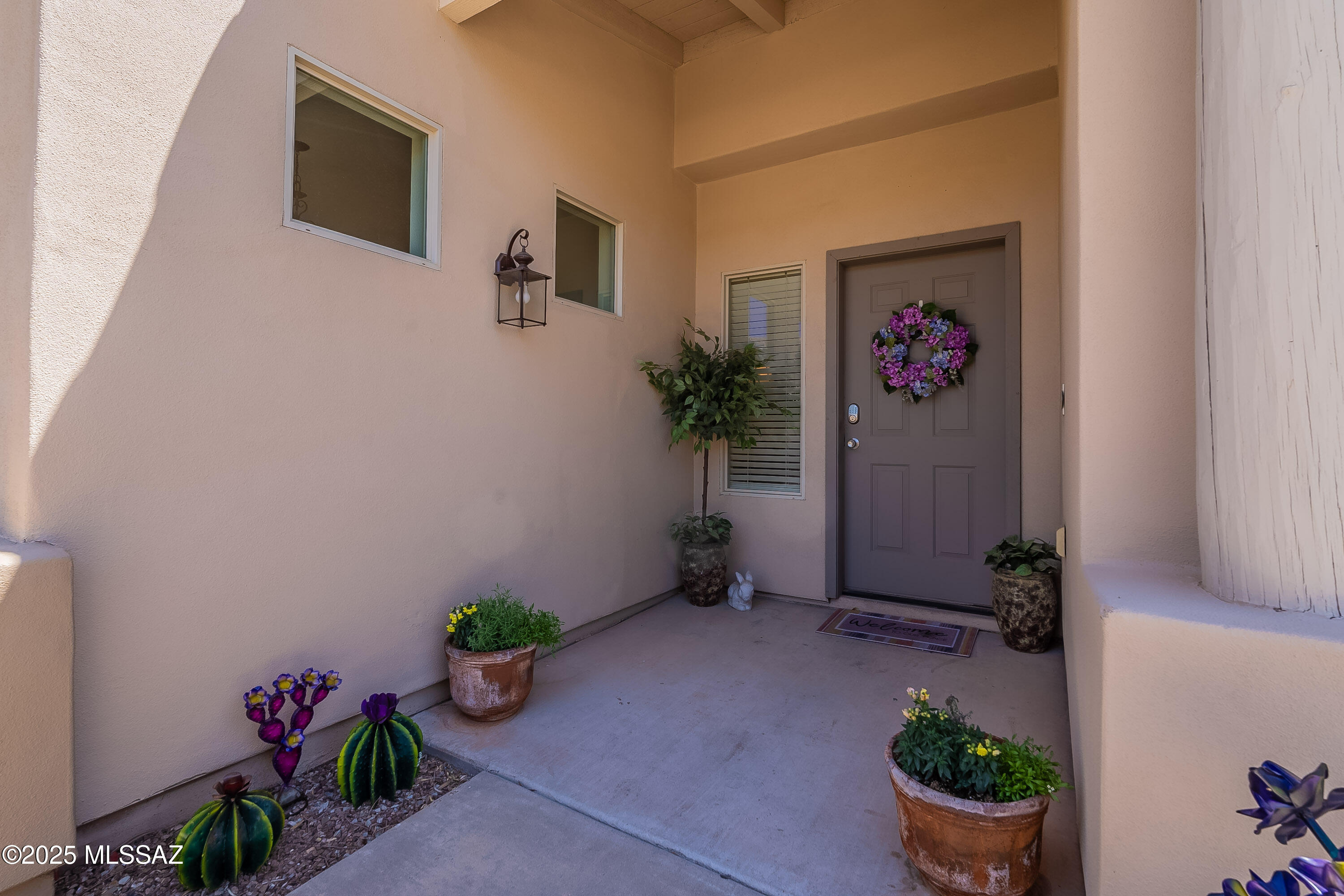 97 W Camino Rancho Palomas