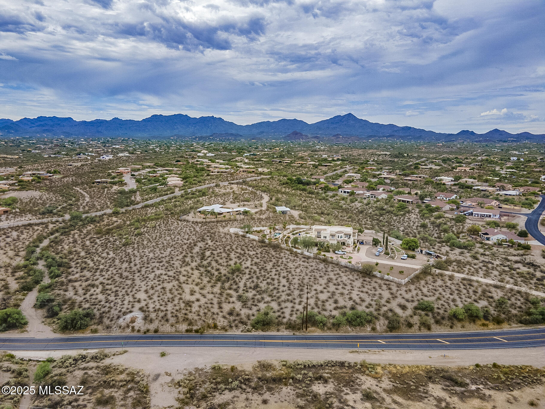 5735 N Silverbell Road