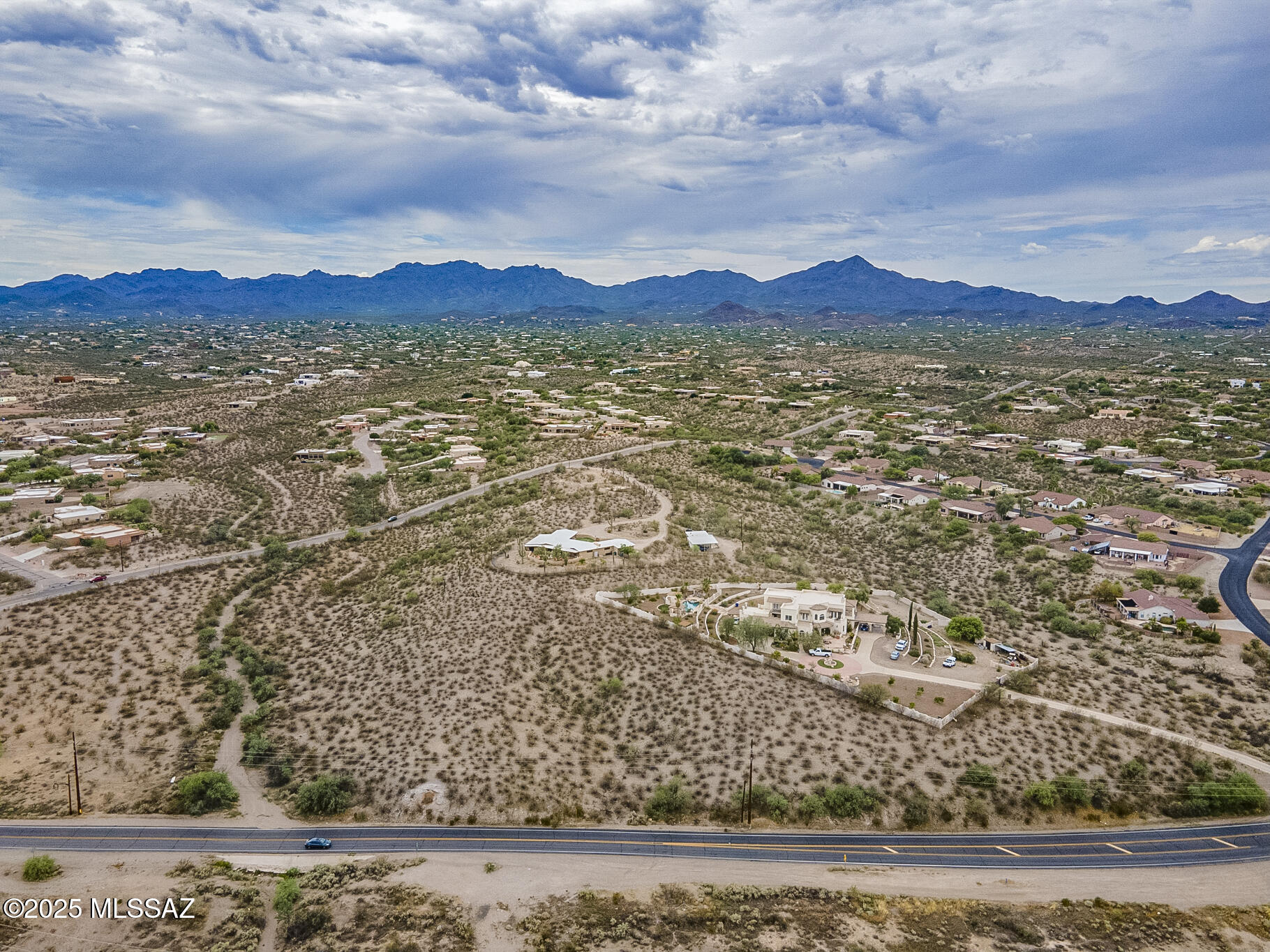 5735 N Silverbell Road