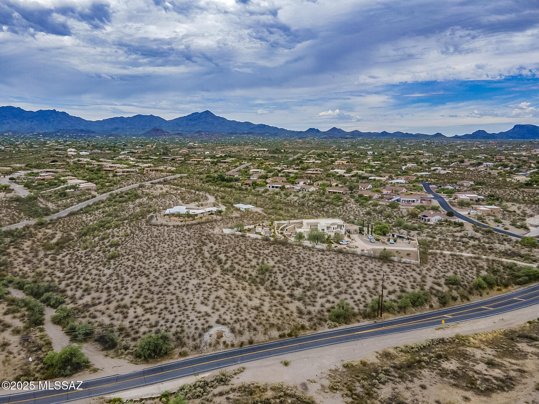 5735 N Silverbell Road