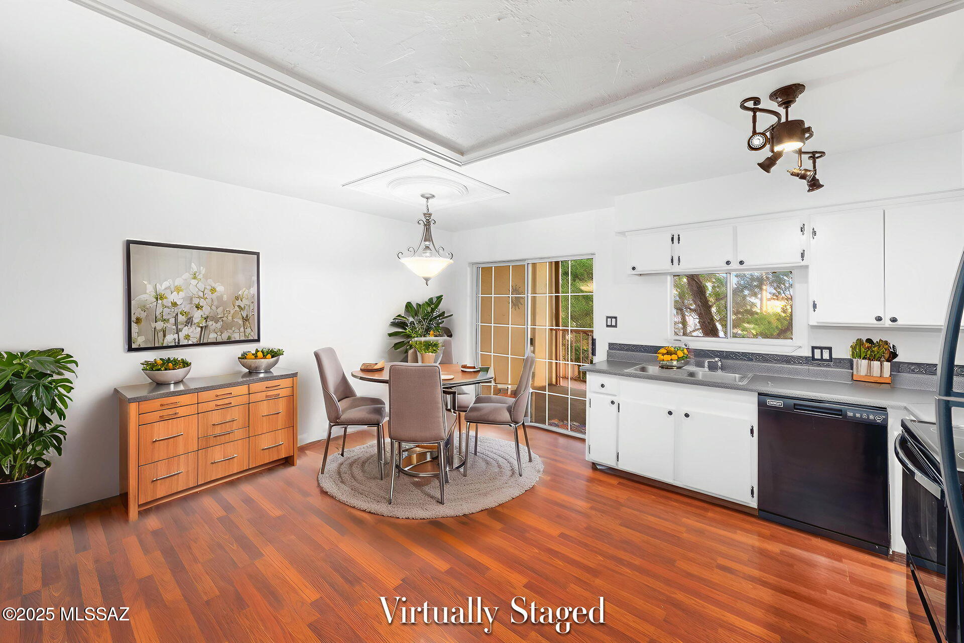1600 N Wilmot Road Unit: 419