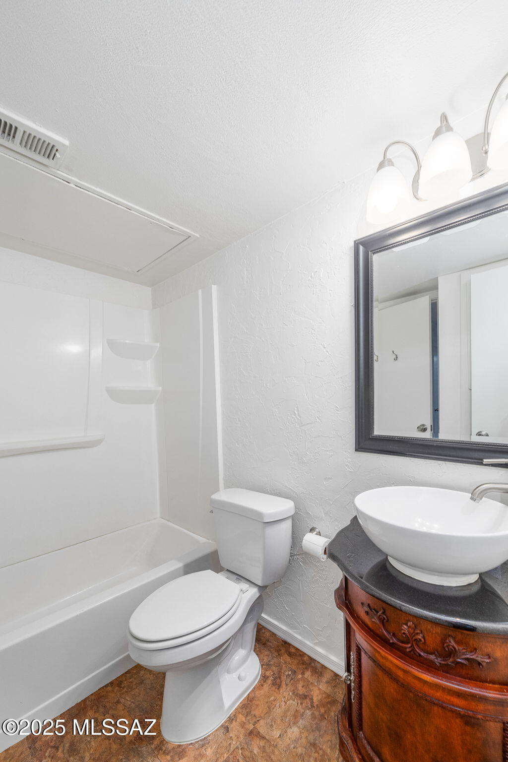 1600 N Wilmot Road 419