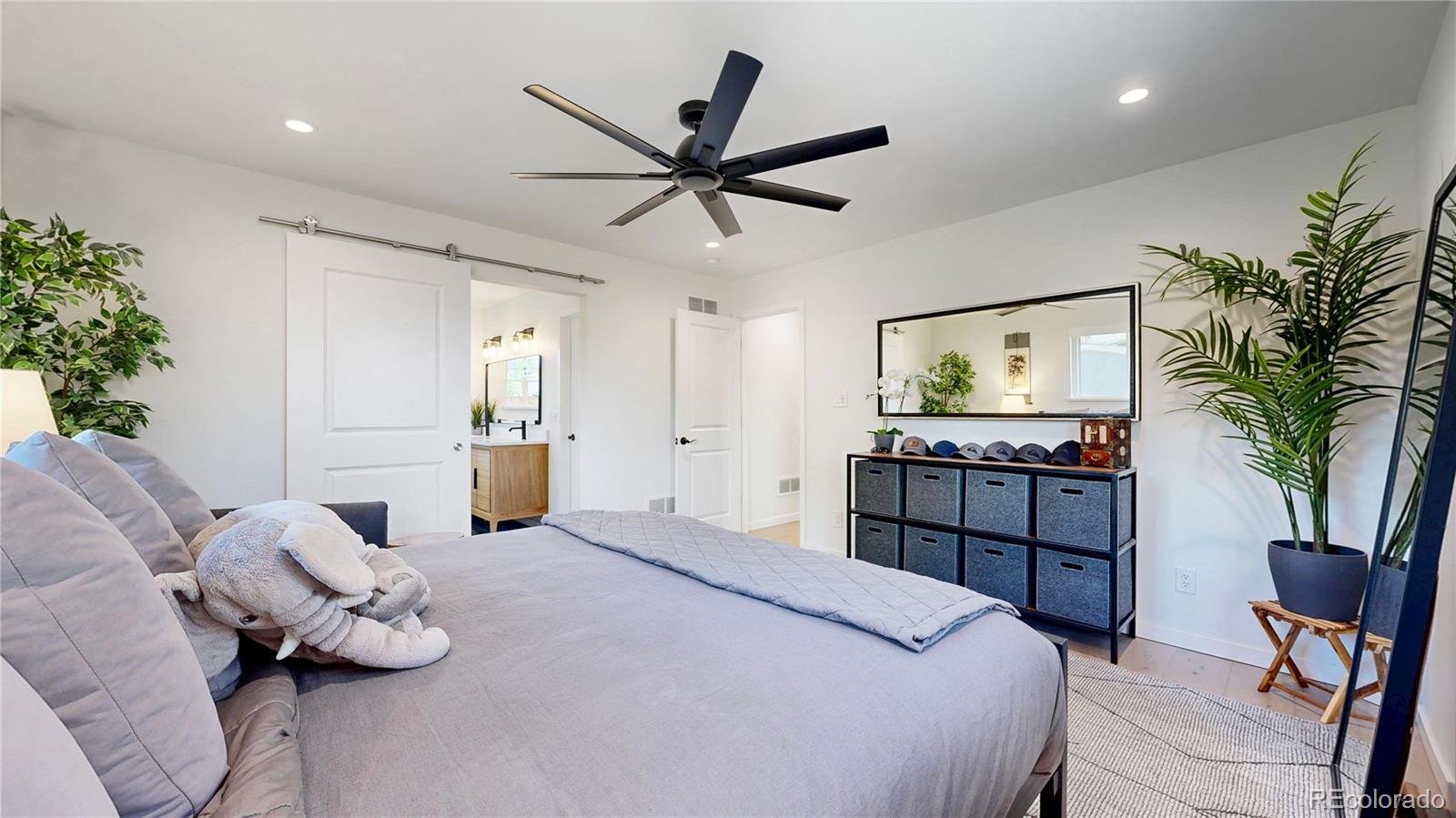 1830 S Fillmore Street