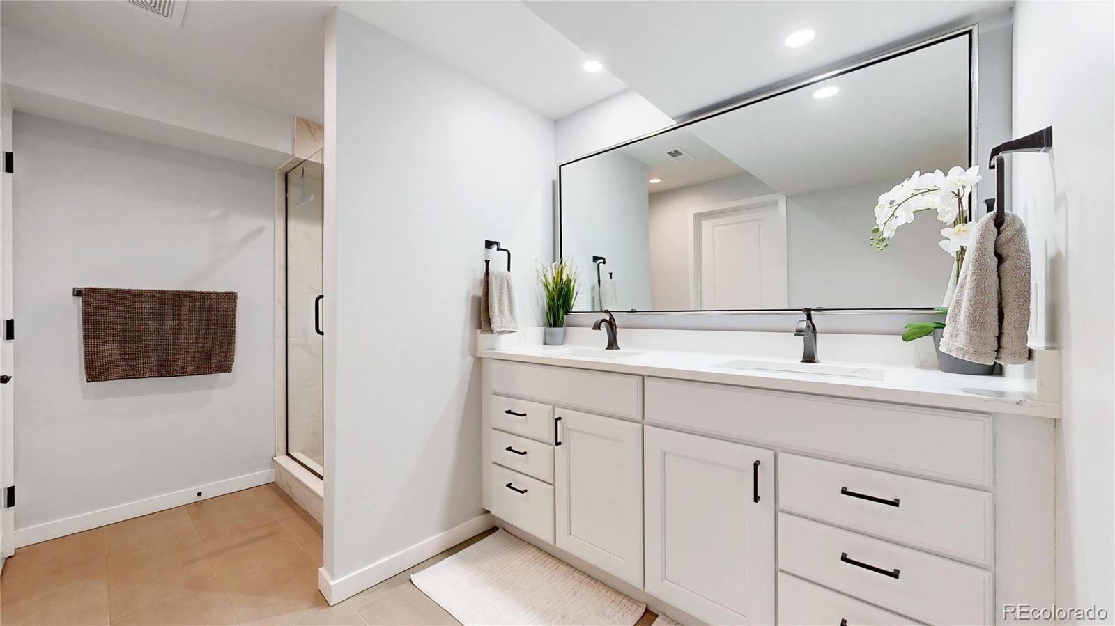 1830 S Fillmore Street