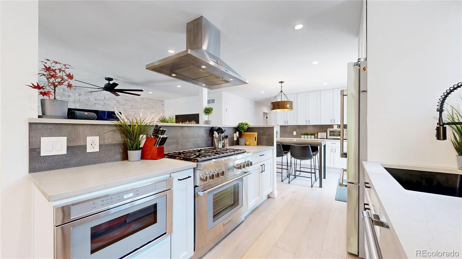 1830 S Fillmore Street