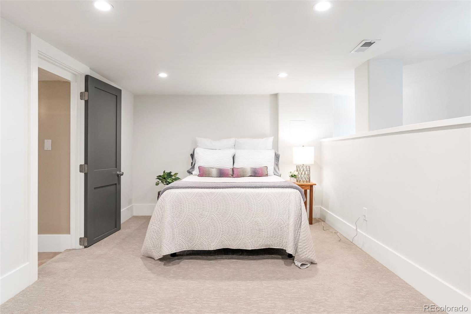 519 S Gaylord Street