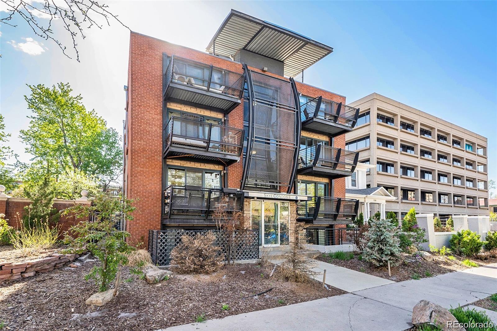 1336 N Logan Street Unit: 401