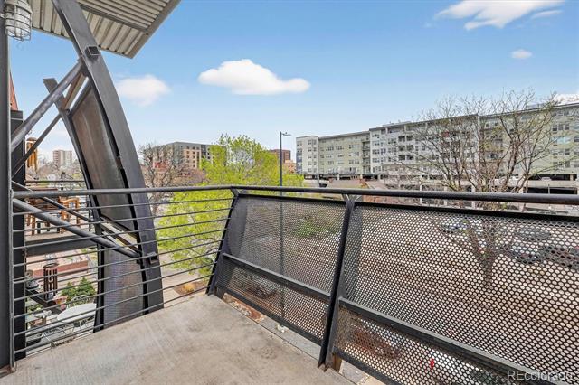 1336 N Logan Street Unit: 401