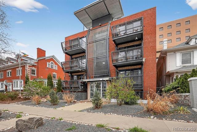 1336 N Logan Street Unit: 401