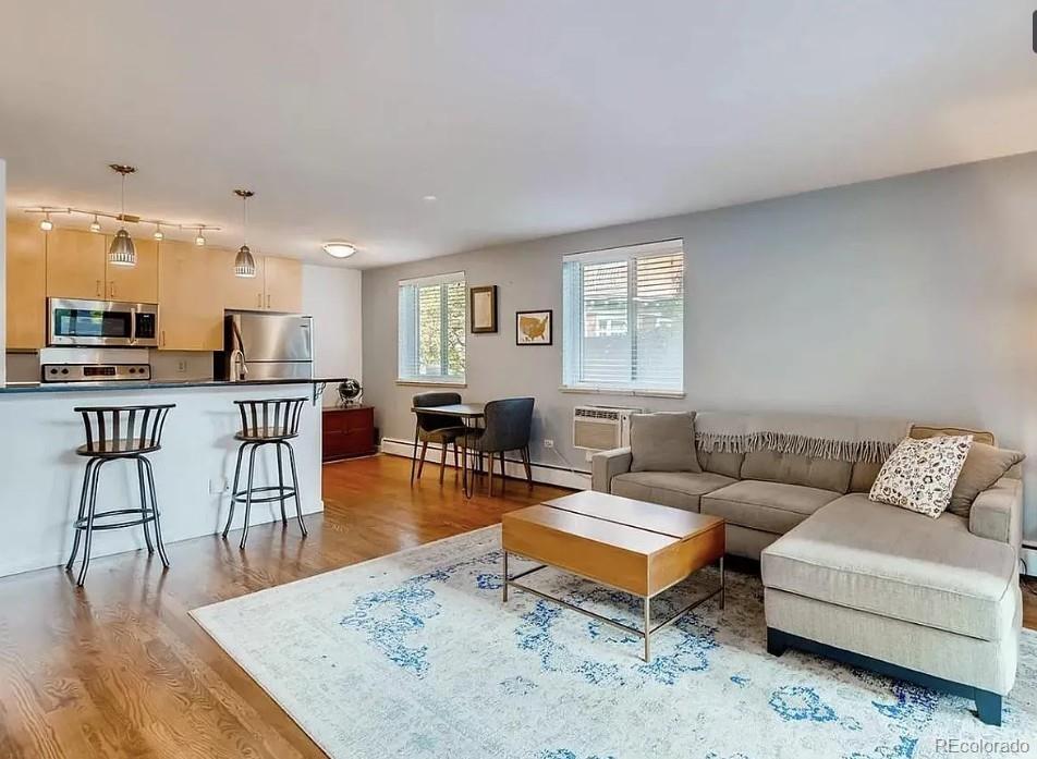 1336 N Logan Street Unit: 401