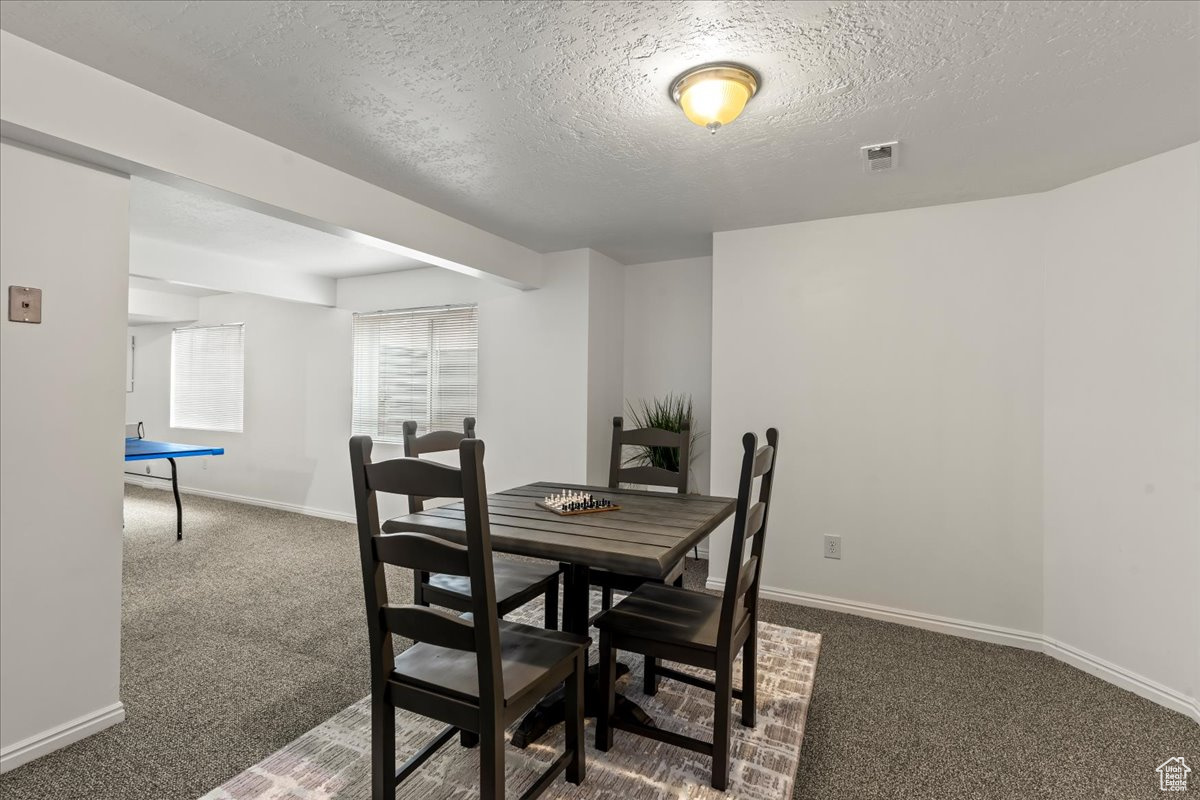 232 E ASHBROOK CIR