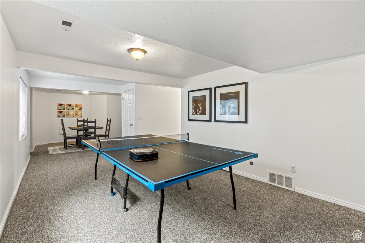 232 E ASHBROOK CIR