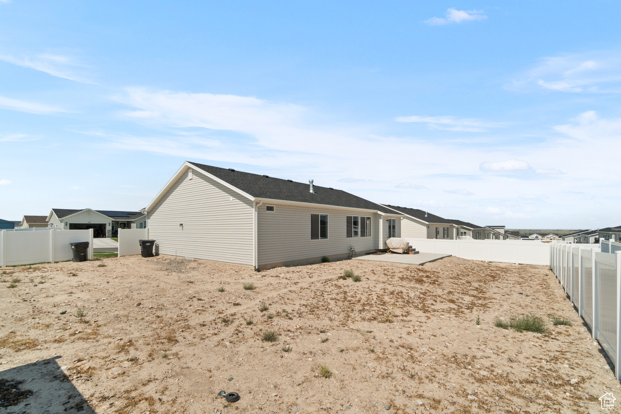 1167 W WILDFLOWER DR
