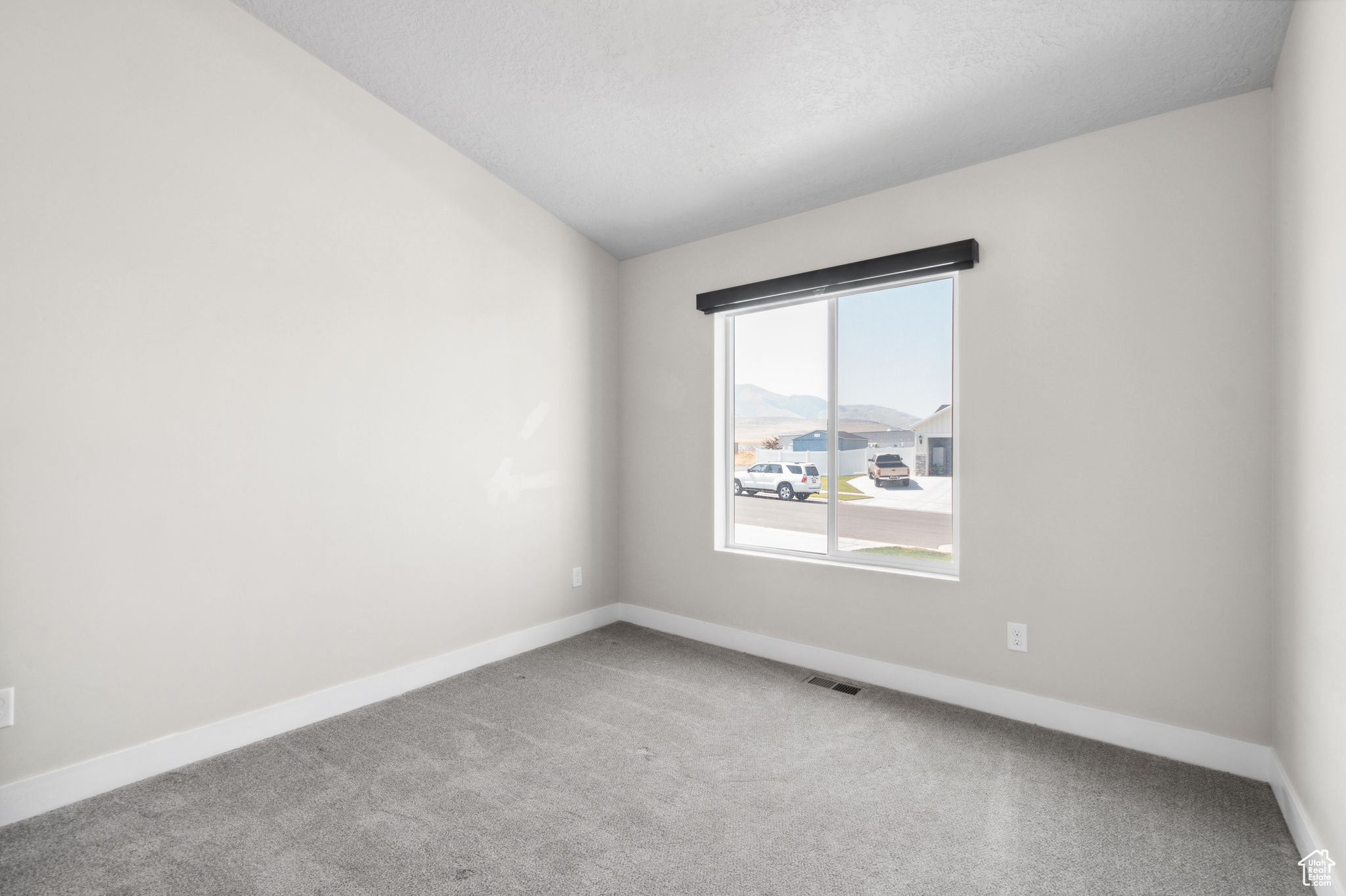 1167 W WILDFLOWER DR