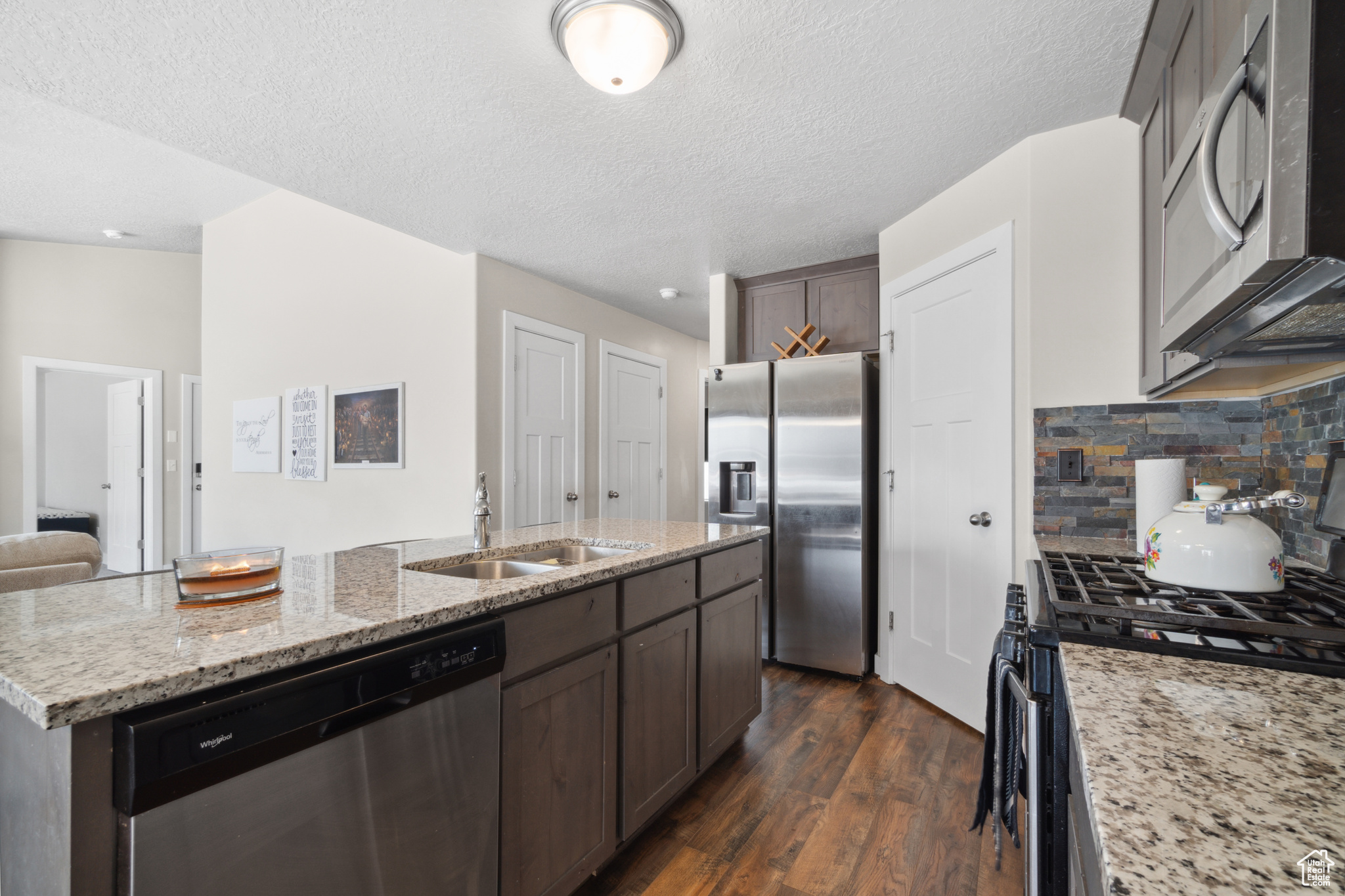 1167 W WILDFLOWER DR