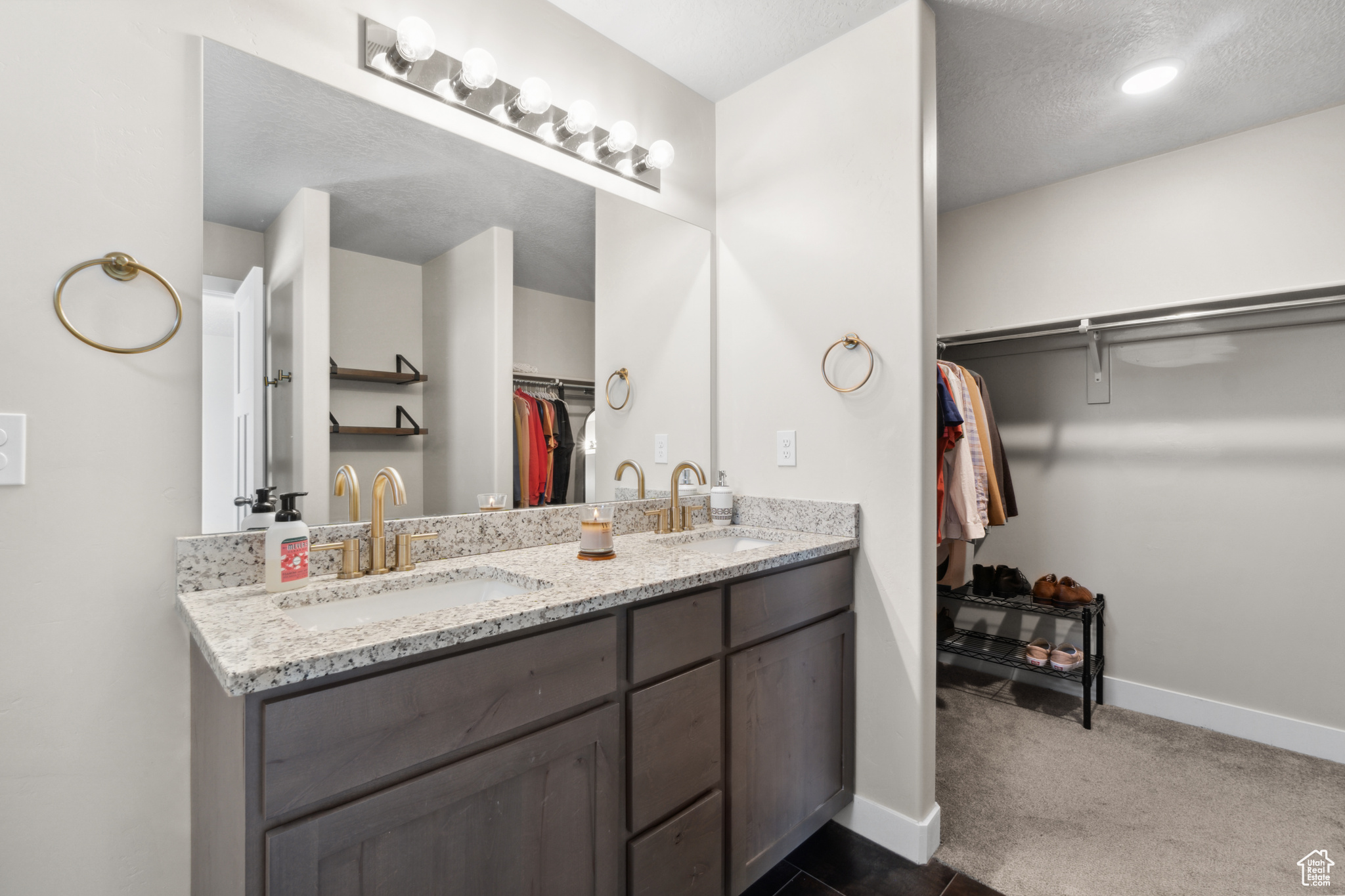 1167 W WILDFLOWER DR