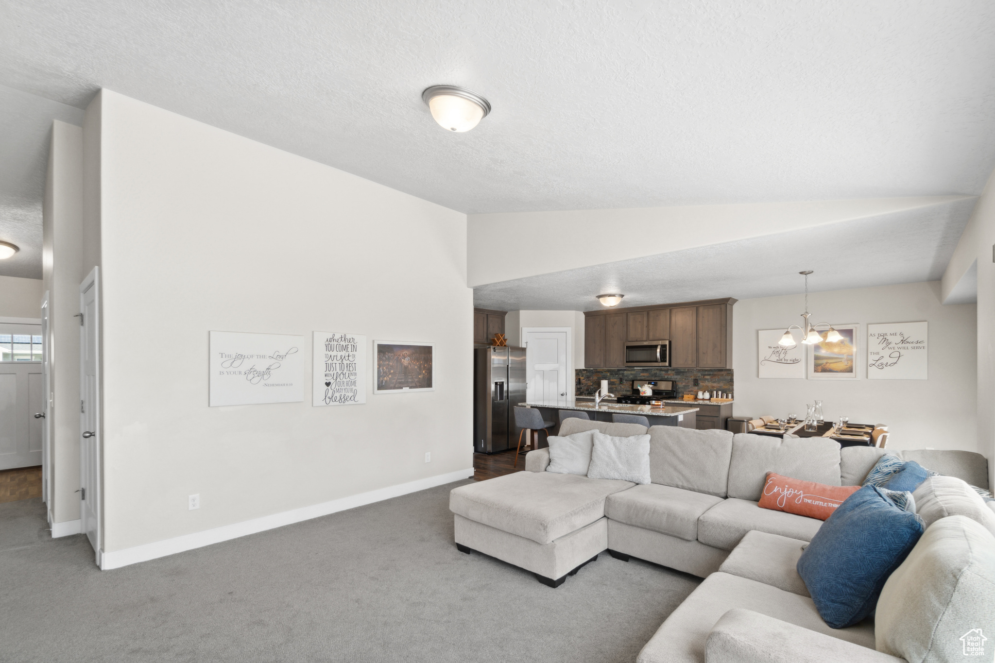 1167 W WILDFLOWER DR
