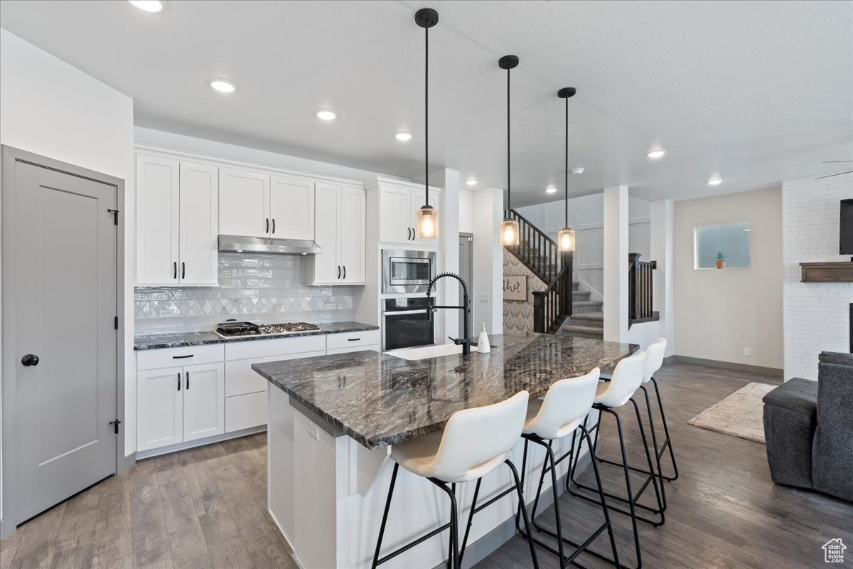 13903 S ROCKWELL VIEW LN