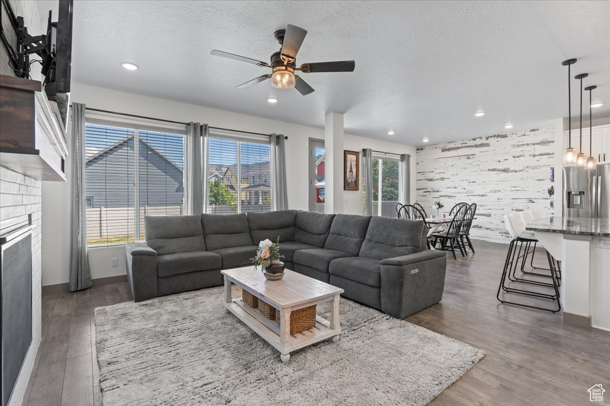 13903 S ROCKWELL VIEW LN