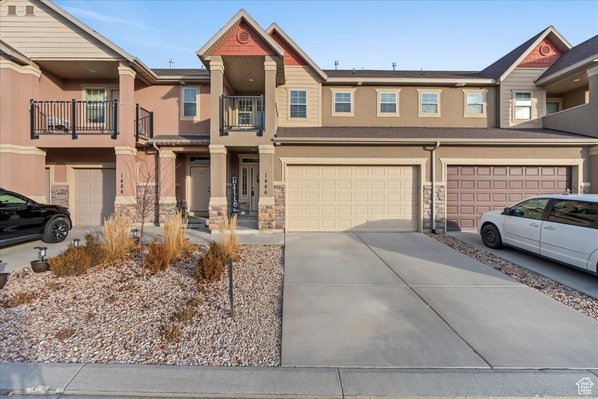 1486 N VENETIAN WAY