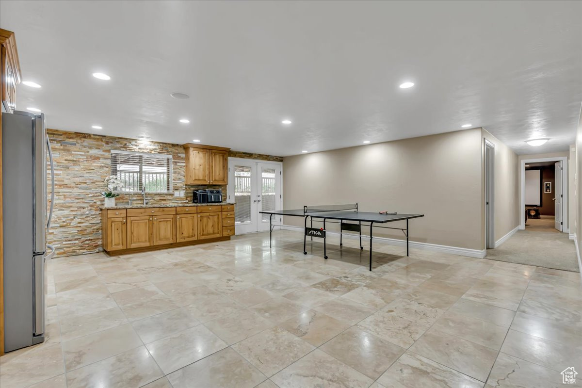 10605 S WILLOW VALLEY RD