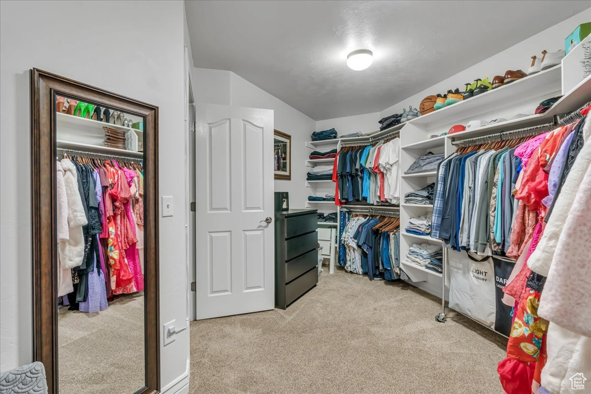 10605 S WILLOW VALLEY RD