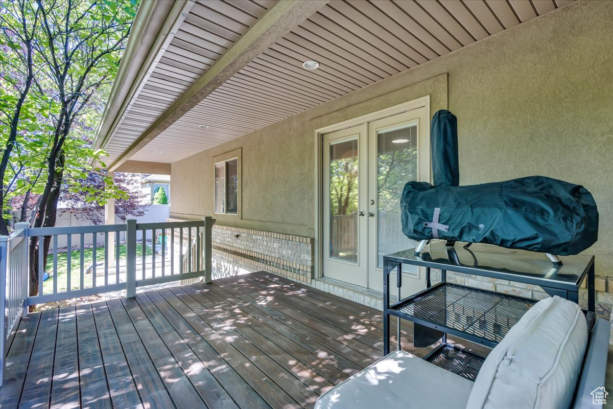 10605 S WILLOW VALLEY RD