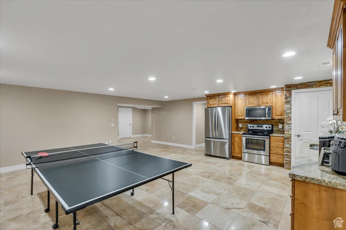10605 S WILLOW VALLEY RD