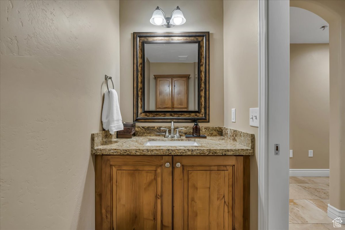 10605 S WILLOW VALLEY RD