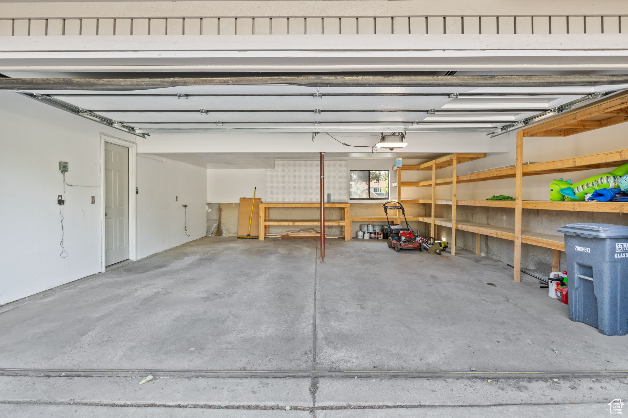 2112 E 10180 S