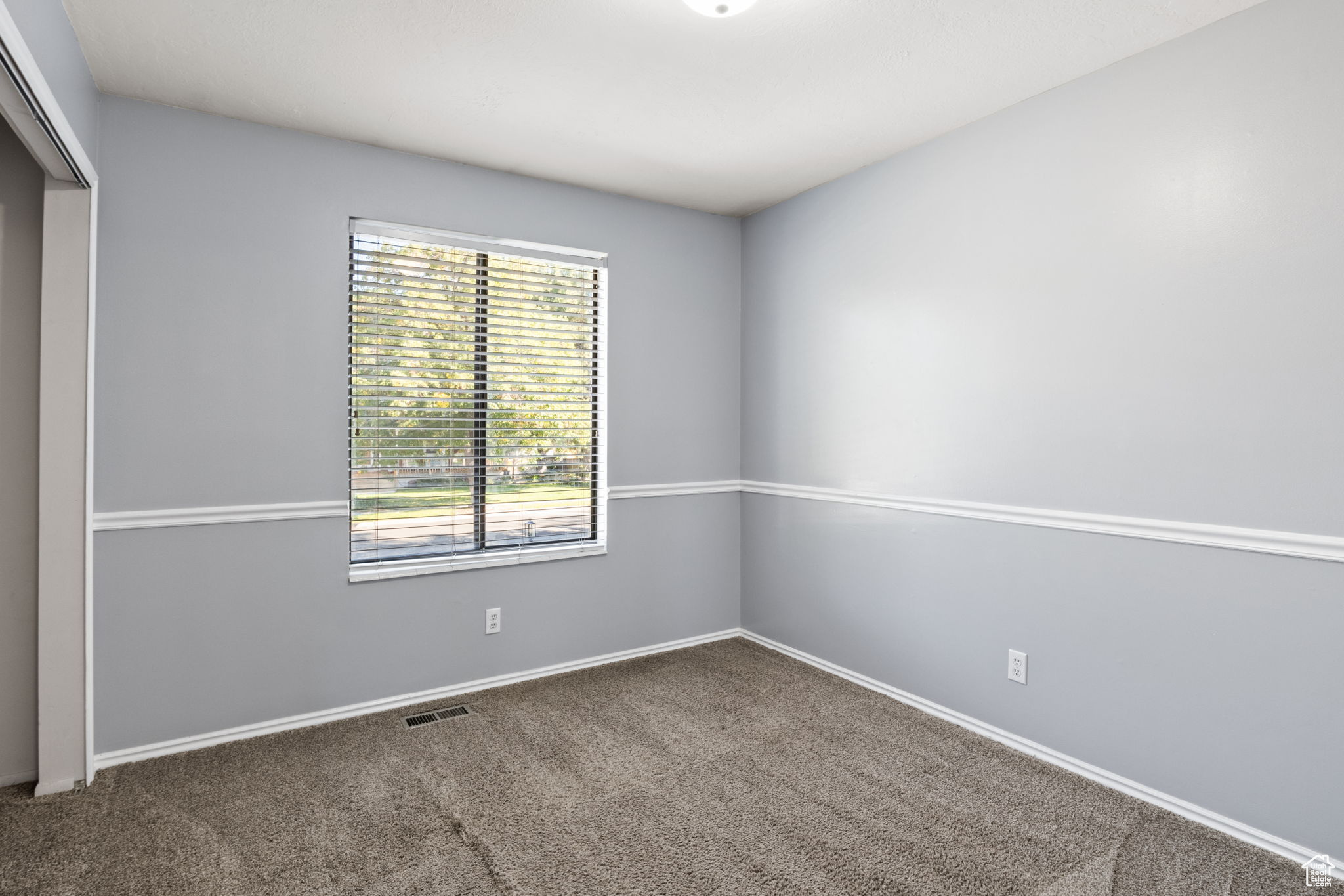 2112 E 10180 S