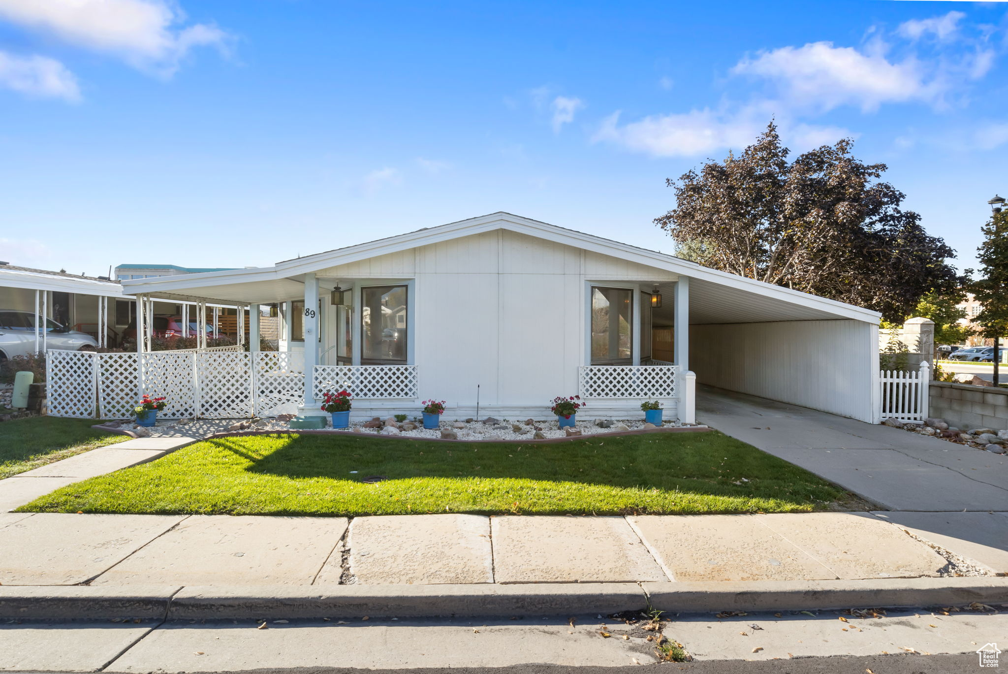 89 W EVENING STAR WAY