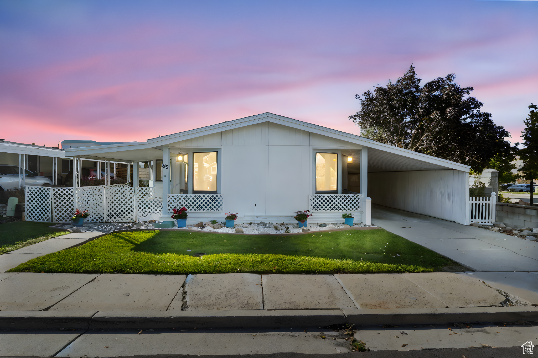 89 W EVENING STAR WAY