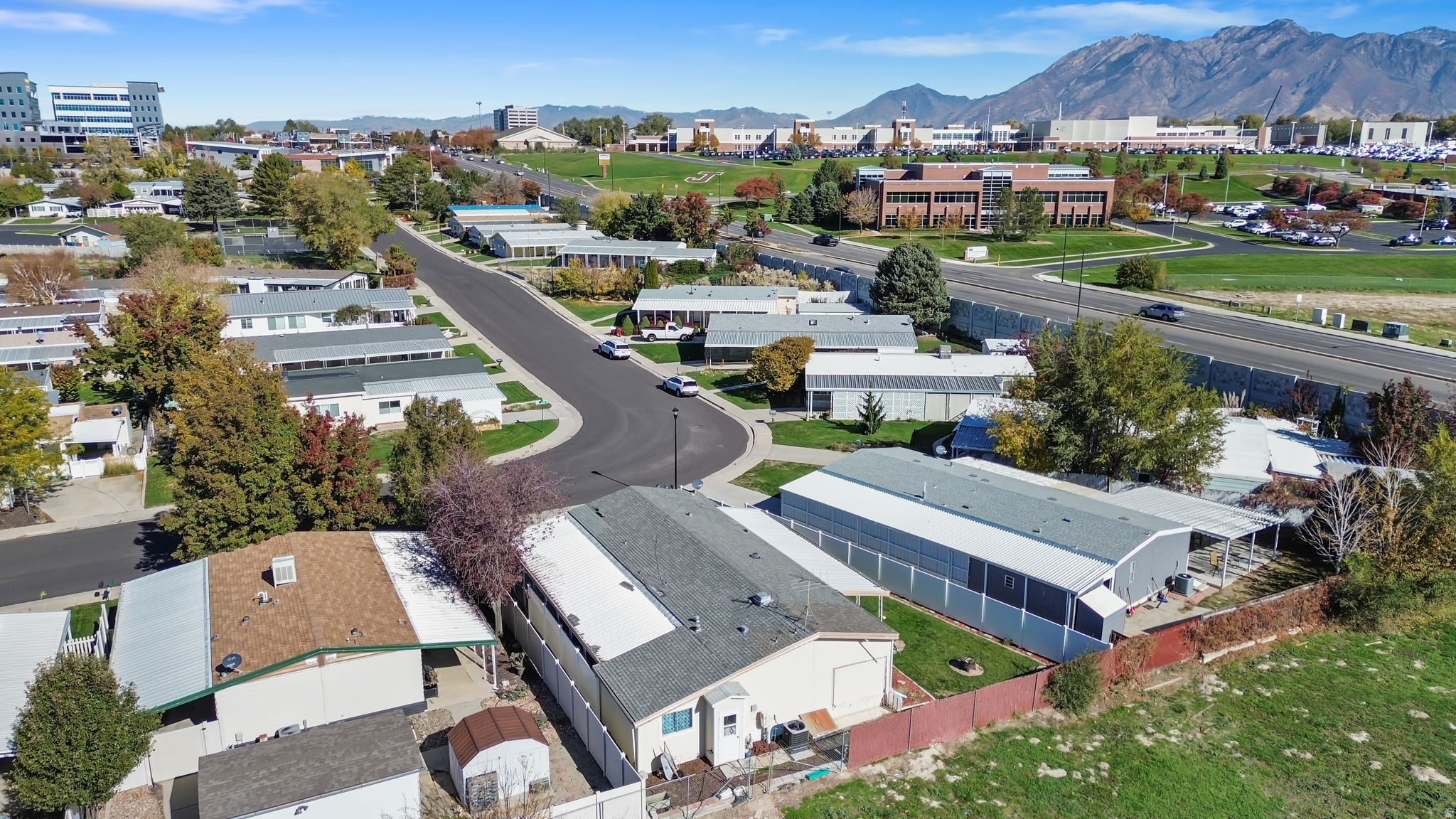 27 W EVENING STAR WAY