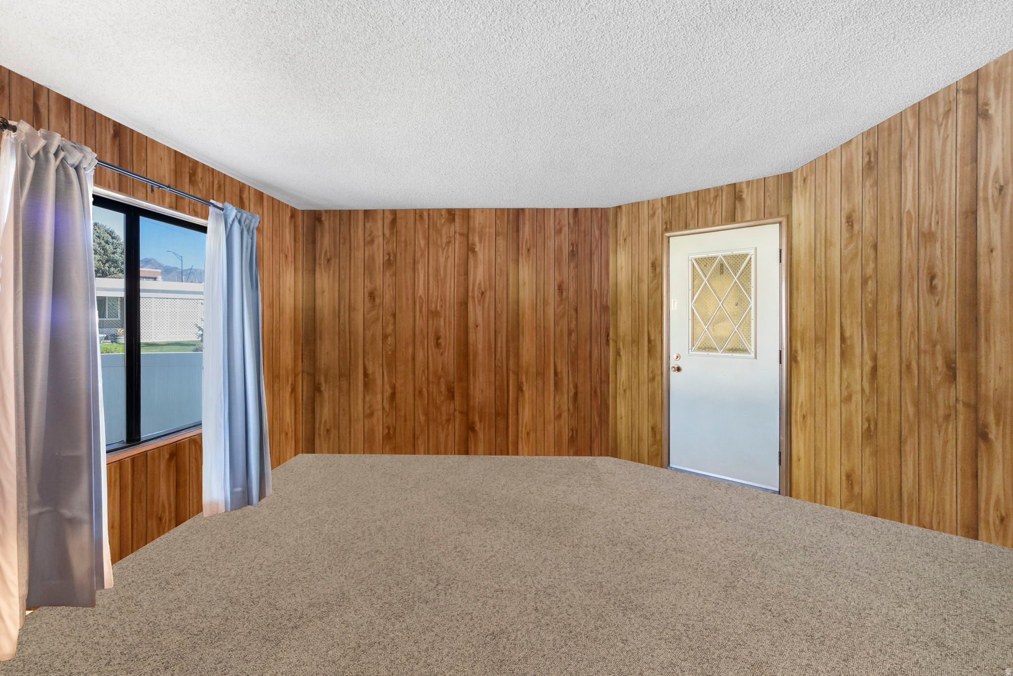 27 W EVENING STAR WAY