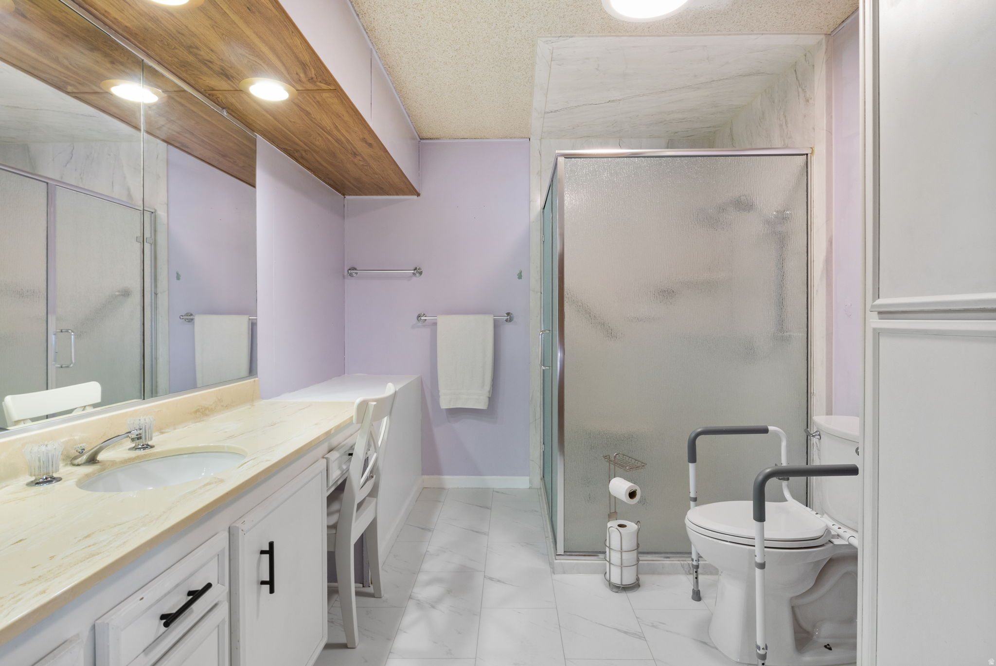 27 W EVENING STAR WAY