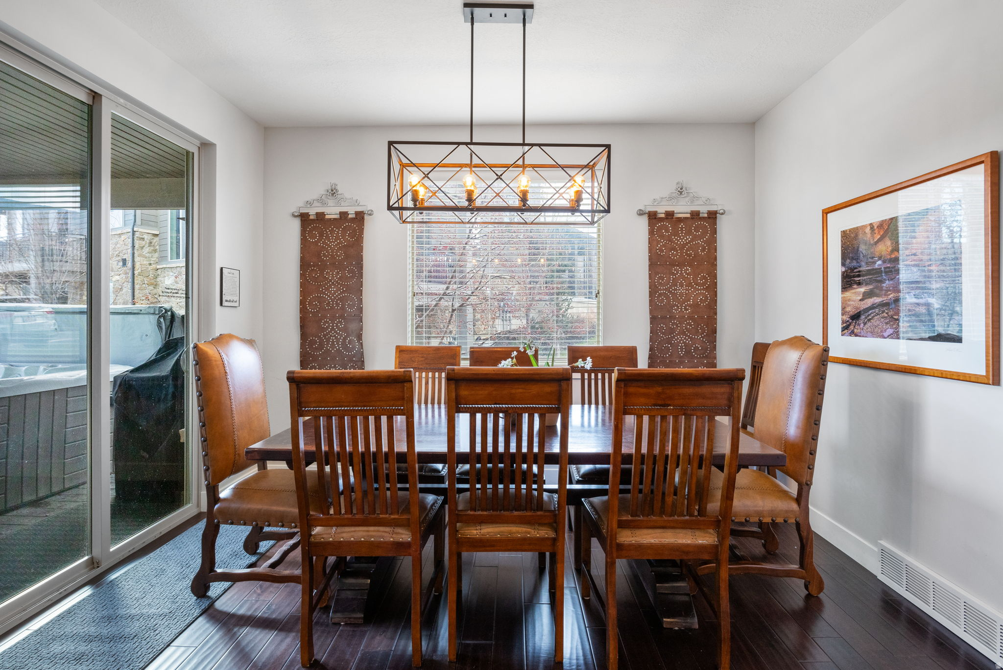 832 S EDGEWATER CT #4